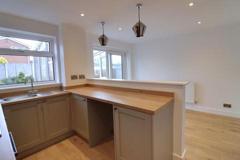 17 Spinneyfields, Stafford, ST17 4RR
