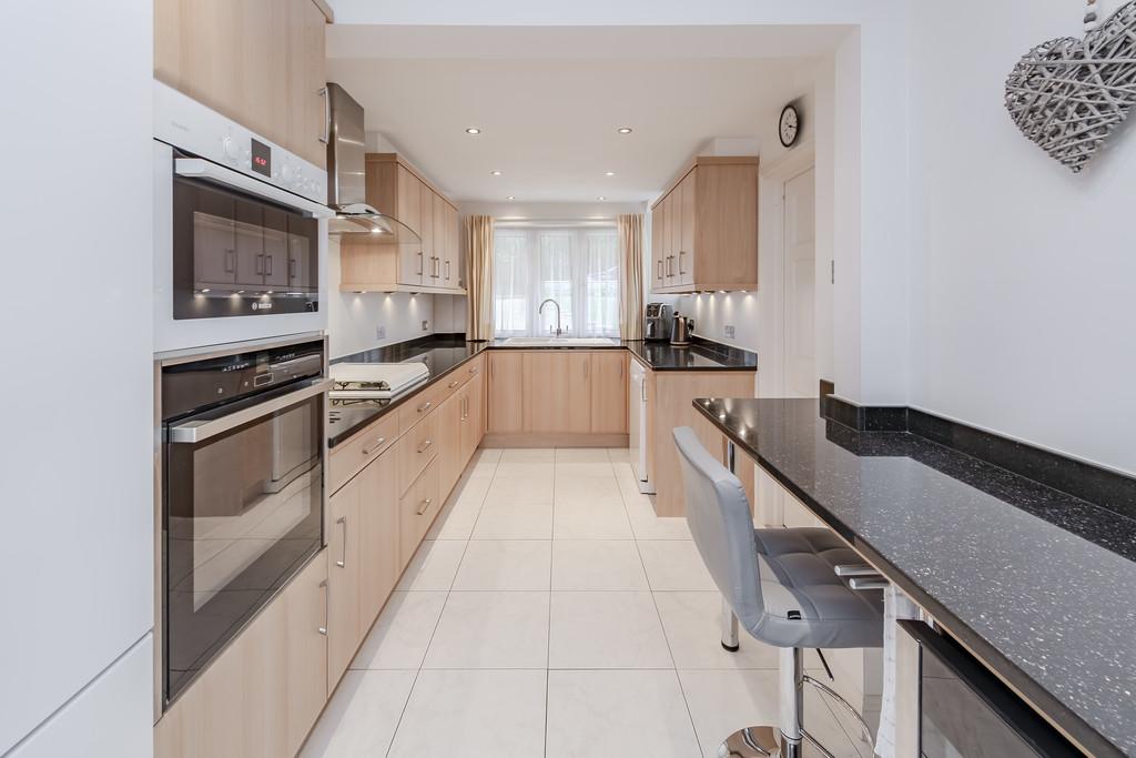 33 Woodside Road High Res 0013  JHG6595-Enhanced-N