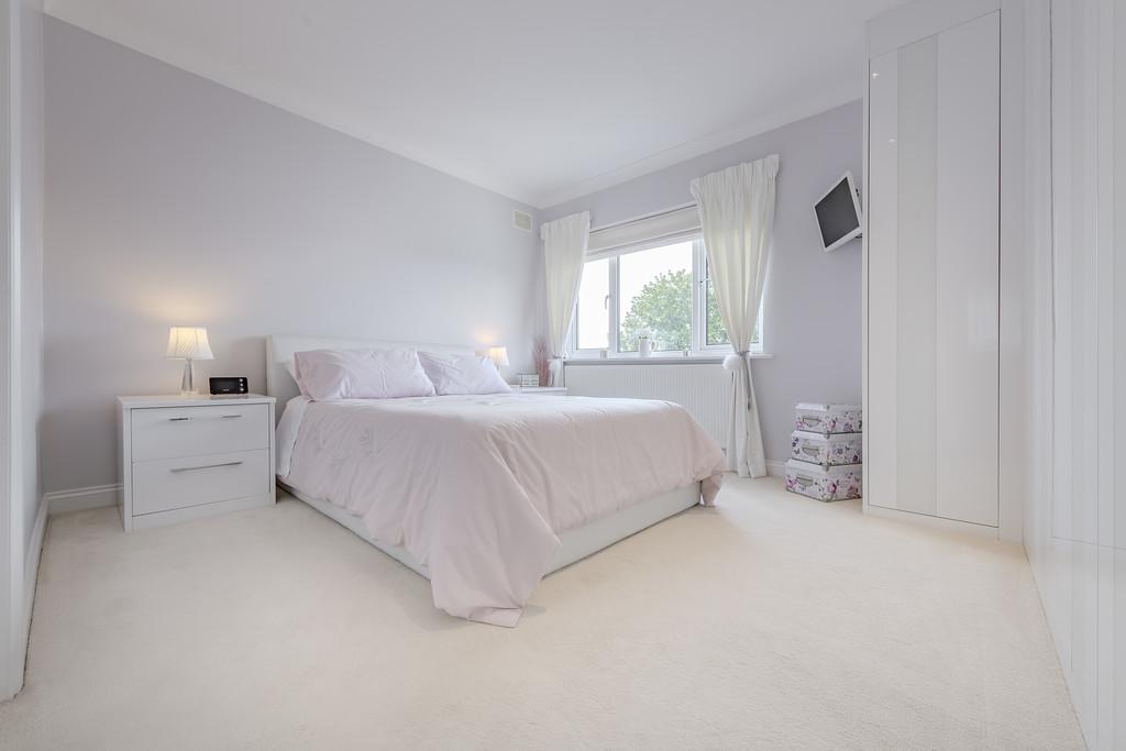 33 Woodside Road High Res 0002  JHG6484-Enhanced-N