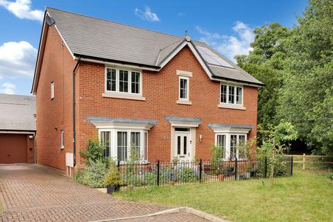 5 bedroom detached house for sale, Ipswich