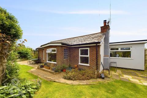 2 bedroom detached bungalow for sale, Long Beach Estate, Hemsby, Great Yarmouth