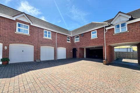 2 bedroom coach house for sale, New Inn Court, Sarisbury Green