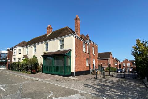 2 bedroom terraced house for sale, New Inn Court, Sarisbury Green