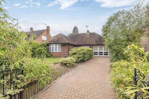 2 bedroom bungalow for sale, Dropmore Road, Burnham, SL1 8BA