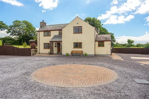 3 bedroom detached house for sale, Brynsiencyn, Llanfairpwll, Sir Ynys Mon, LL61