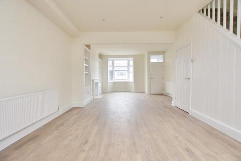 13 Alma Place, Clitheroe, BB7 2LF