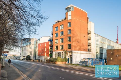 2 bedroom flat for sale, NORTH POINT, 110 NORTH STREET, LEEDS, LS2