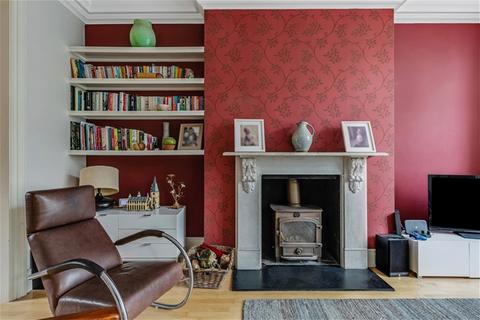 3 bedroom flat for sale, Parkhill Road, Belsize Park