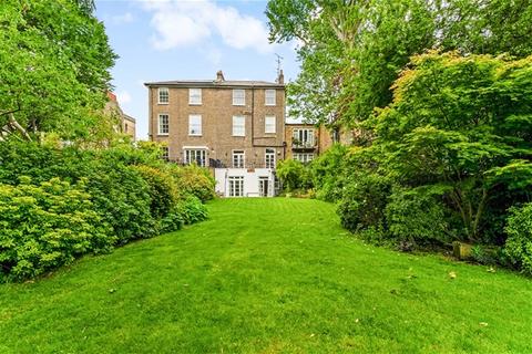 3 bedroom flat for sale, Parkhill Road, Belsize Park