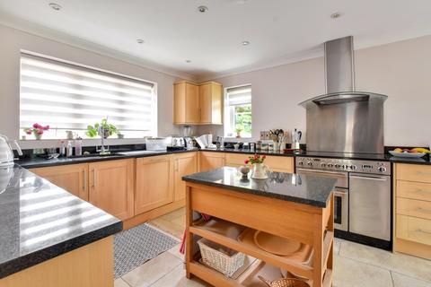 4 bedroom detached house for sale, Kent End Field, Ashton Keynes