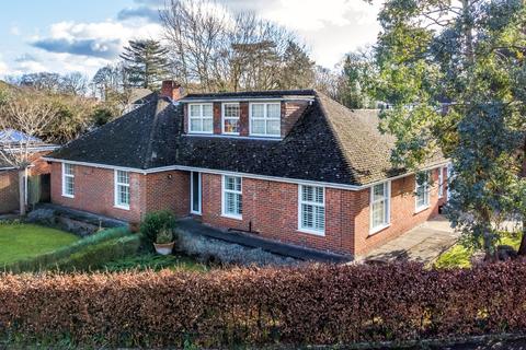 4 bedroom detached house for sale, Knights Templar Way, High Wycombe, Buckinghamshire, HP11