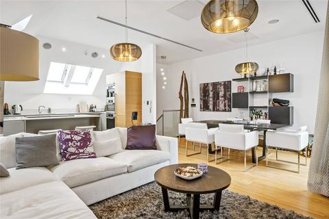 undefined, Leman Street, E1