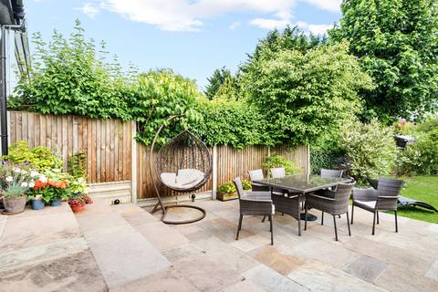 142 Charterhouse Road, Orpington, BR6 9EU