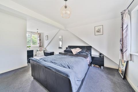 142 Charterhouse Road, Orpington, BR6 9EU