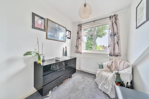 142 Charterhouse Road, Orpington, BR6 9EU