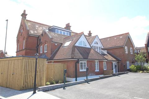 2 bedroom apartment for sale, The George, Christchurch Road, New Milton, Hampshire, BH25