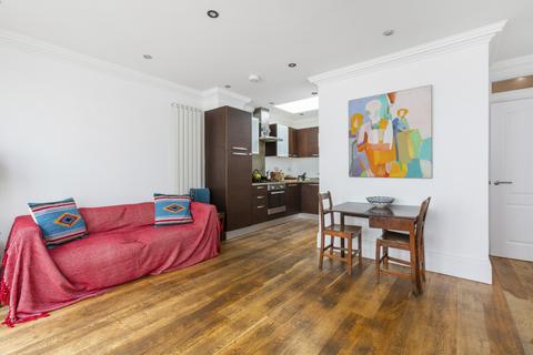 2 bedroom apartment for sale, Benwell Road, London, N7