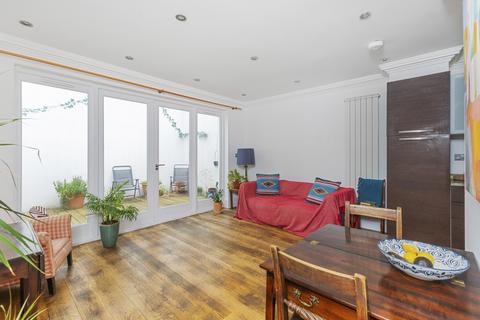 2 bedroom apartment for sale, Benwell Road, London, N7