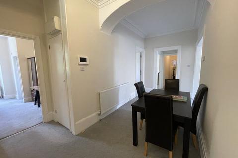 4 bedroom flat to rent, 12 Finchley Road, London NW8