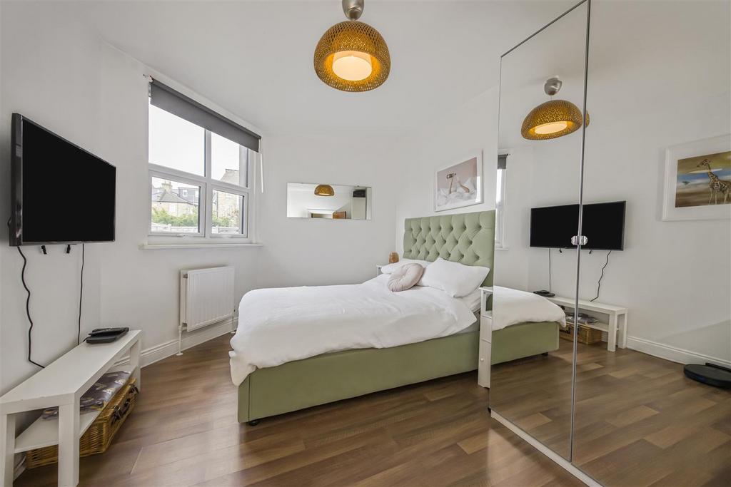 2  Brodie Court  137 Newport Road -013.jpg