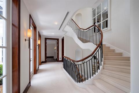 6 bedroom house for sale, Cavendish Avenue, St Johns Wood, NW8