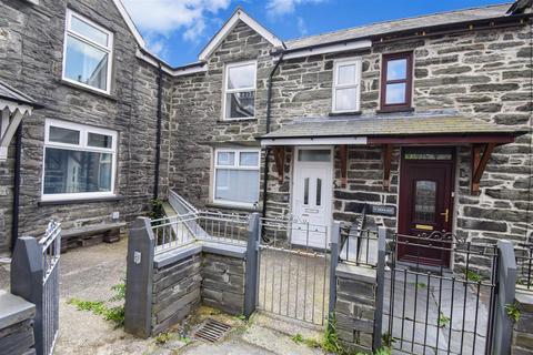 2 bedroom house for sale, Park Square, Blaenau Ffestiniog