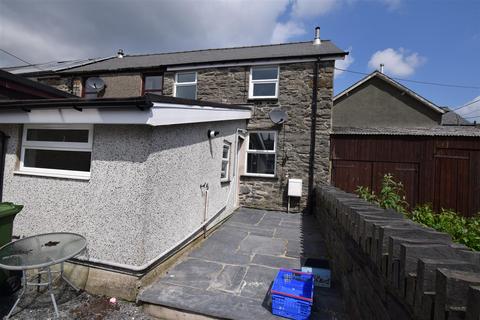 2 bedroom house for sale, Park Square, Blaenau Ffestiniog