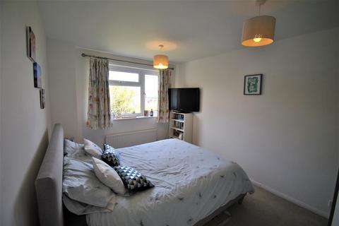 15 Ascot Road, Royston, SG8 9JD