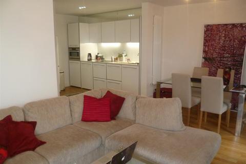 2 bedroom apartment to rent, Highcross Lane