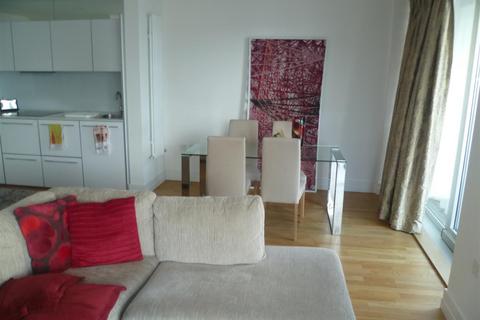 2 bedroom apartment to rent, Highcross Lane