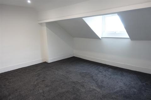 2 bedroom flat to rent, Chapel Street, Leigh WN7