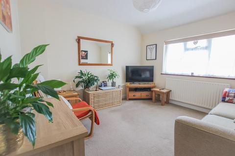 1 bedroom apartment to rent, St Margarets Road, Stanstead Abbotts