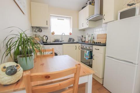 1 bedroom apartment to rent, St Margarets Road, Stanstead Abbotts