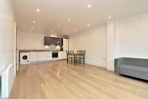 2 bedroom apartment to rent, Salmon Lane, Limehouse, E14