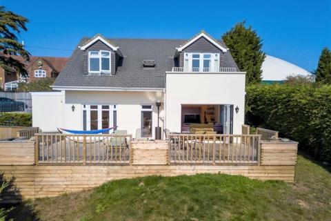 4 bedroom detached house to rent, Walrond Road, Swanage BH19