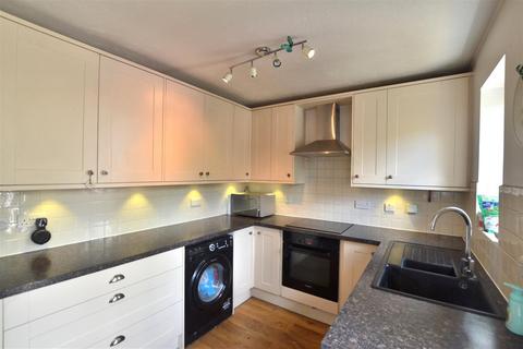 3 bedroom semi-detached house for sale, Broadmead, Farnborough GU14