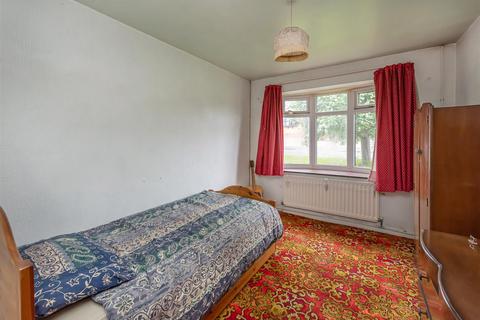 35 Bratch Park, Wombourne, Wolverhampton, WV5 8DF