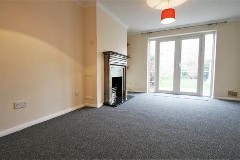 2 bedroom house to rent, Woods Ley  Ash