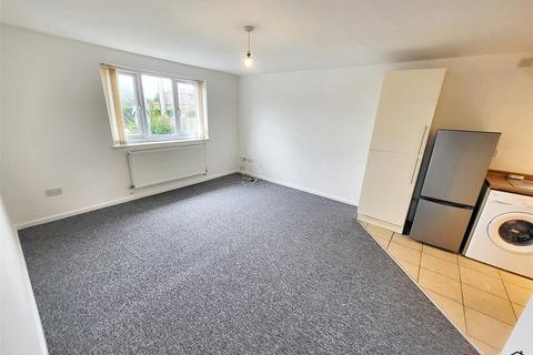 1 bedroom flat for sale, Pretoria Road, Bristol BS34