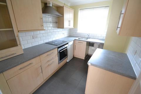 2 bedroom flat to rent, High Street, Portishead, North Somerset