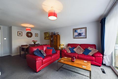 47 Hartscroft, Croydon, CR0 9LB