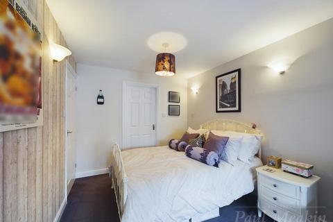 47 Hartscroft, Croydon, CR0 9LB