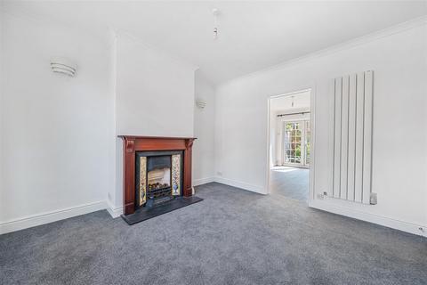 3 bedroom semi-detached house to rent, Richmond Road, Kingston Upon Thames KT2