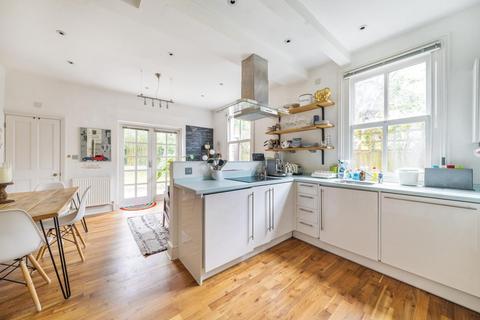 3 bedroom detached house for sale, St. Georges Road, Kingston Upon Thames KT2