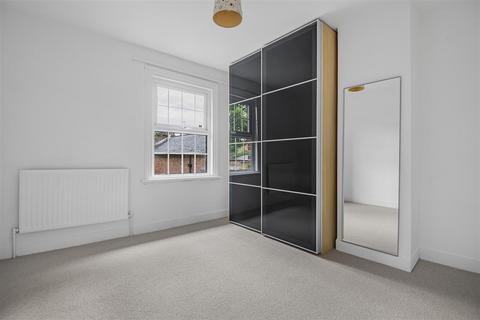 110 Queens Road, Reading, RG1 4DG
