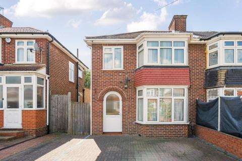 3 bedroom semi-detached house for sale, Peareswood Gardens, Stanmore HA7