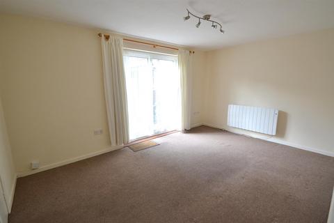 1 bedroom flat for sale, Gardner Street, Herstmonceux, Hailsham