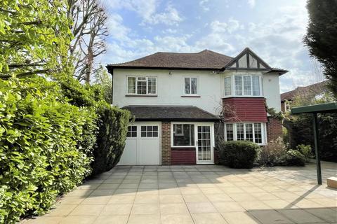 4 bedroom detached house for sale, Furze Hill, Kingswood