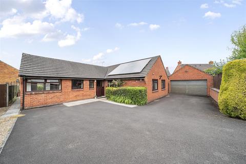 4 bedroom detached bungalow for sale, Tilley Close, Devizes