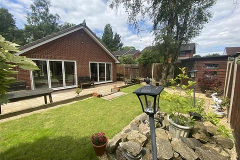 3 bedroom detached bungalow for sale, Twemlows Avenue, Higher Heath,